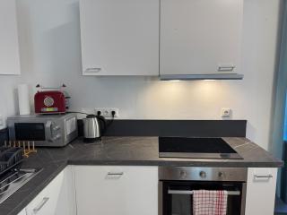 Family Comfort Apartment 1 - 3