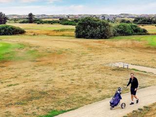 4 person holiday home in Ringkøbing-By Traum - 1