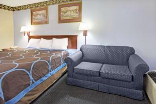 Super 8 by Wyndham Suwanee - Suwanee - 5