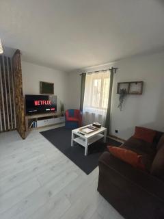 Maison 4 personnes, TV connectée - Joinville - 0