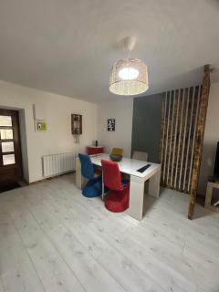 Maison 4 personnes, TV connectée - Joinville - 8