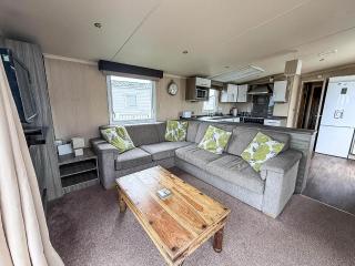 Modern 6 Berth Caravan At St Osyth Beach In Essex Ref 28002Sv - 1