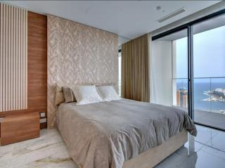29th Floor-Seaview Mercury Apartment - 1