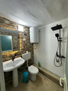 Mark Toma Guesthouse - - 7
