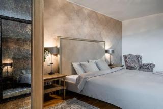 Domillion 2bdr old town apt w views parking A127 - Vilnius - 9