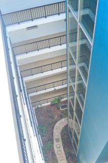 Resort Like Amenities - Accommodation In The City - - 8