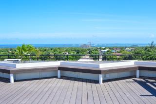 Resort Like Amenities - Accommodation In The City - 3