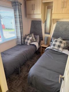 Caravan by the sea - Gristhorpe - 2