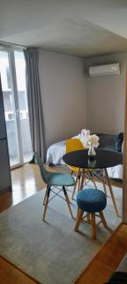 White Design Apartment - 1