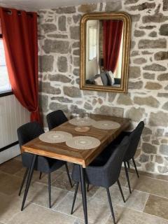 Le Logis des Remparts à l'intérieur de la Cité médiévale, Jardin privé, Parking inclus - 7