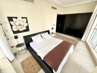 Space, Style & Sunshine 2bedroom - 3