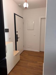 Lake View Royal Stay 2 Bedrooms Panoramic balcony - 5