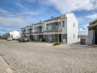 Modern Villa with Pool and barbecue - 4
