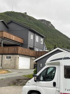 Modern villa in Tromsdalen - Tromsø - 9
