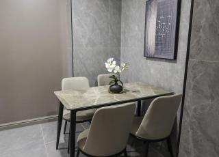 RR Studios & Suites - 4