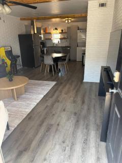 Cozy Retreat Near OSU & Downtown Stillwater - 3