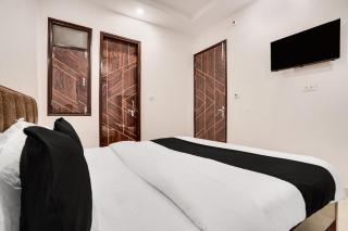 Hotel O City Star - 4