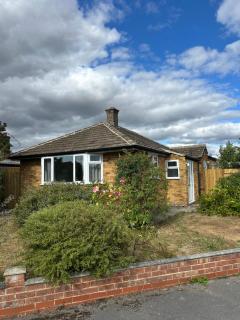 Wonderful two bedroom bungalow in Oxford - Kidlington - 9