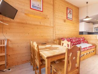 Appartement rénové centre station, 4 pers, balcon sud, proche pistes et commerces - FR-1-314-126 - 1