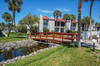 Island Oasis Retreat - 1 Minute Walk to the Beach - 6