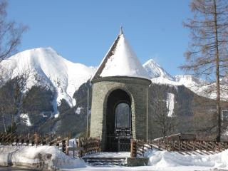 Chalet in Hohentauern near Ski Lift - 9