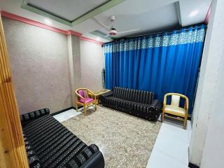 Glorious Continental Hotel - Mānsehra - 1