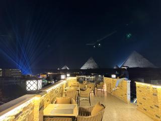secret of pyramids view - Il Cairo - 8