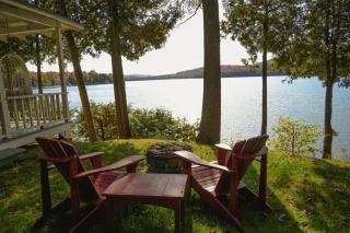 Charming 1-bedroom Waterfront Cottage in Morgan VT - Morgan - 9