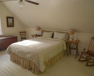 Charming 1-bedroom Waterfront Cottage in Morgan VT - Morgan - 7