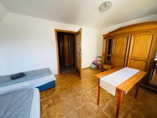 Rodinný apartmán se saunou, bazénem a hřištěm Staňkov - Staňkov - 4