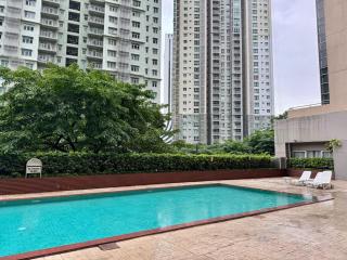 Cozy Spacious BGC Condo near SM Aura, High Street - Manila - 1