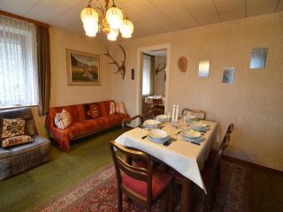 Cottage in Kuchelscheid with Terrace - 9