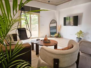 Premium 3BR Apt in Sheikh Zayed City - 8