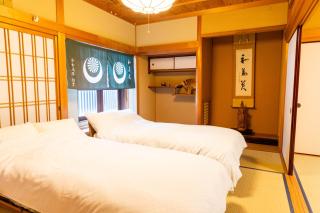 Koyasan Gokuraku Stay - 9