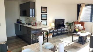Beach Haven - FREE PARKING - Luxury 2 bedroom 2 bathroom Town Centre Apartment by Coastline Retreats - Bournemouth - 6