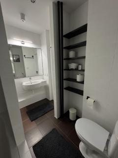 Central Warsaw 2 Room Flat Free Parking - Warschau - 1