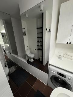 Central Warsaw 2 Room Flat Free Parking - Warschau - 2