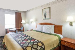 Super 8 by Wyndham Ashburn - 6