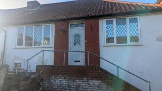 F&D Cozy Corners - Edgware - 1