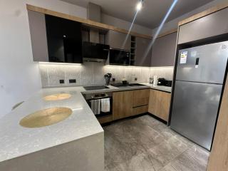 Diamond in the City - 3