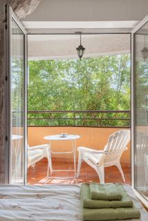 Bright & Stylish, Fully-Equipped Apartment - 2