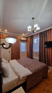 Retro Art Boutique Hotel - 4