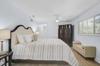 1830 Upper Cove Terrace - 1
