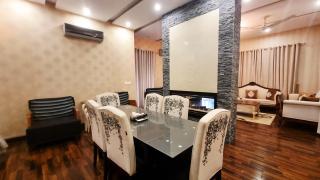Haven Lodge - 5BR Luxury Retreat in DHA Phase 6 - Lahore - 2