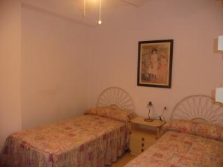 FIRST LINE IN GANDIA BEACH, 3 BR, 2 WC, the best frontal views of the beach - 7