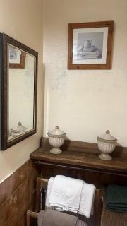 Petite maison de brocanteur à Charbonnières - 3