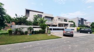 Haven Lodge - 5BR Luxury Retreat in DHA Phase 6 - Lahore - 8