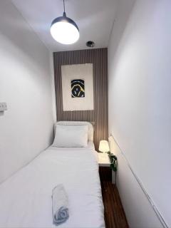 Deluxe solo Room In Barsha Heights Tecom - 4