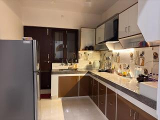 Comfy 2BHK in Central Gwalior Near Railway Station Fort and Palace - 7