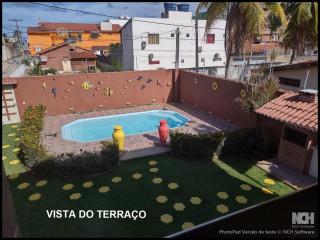 Casa com piscina e Hidromassagem a 200 m da praia - 8